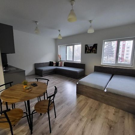 Apartman Nova Bana Exteriér fotografie